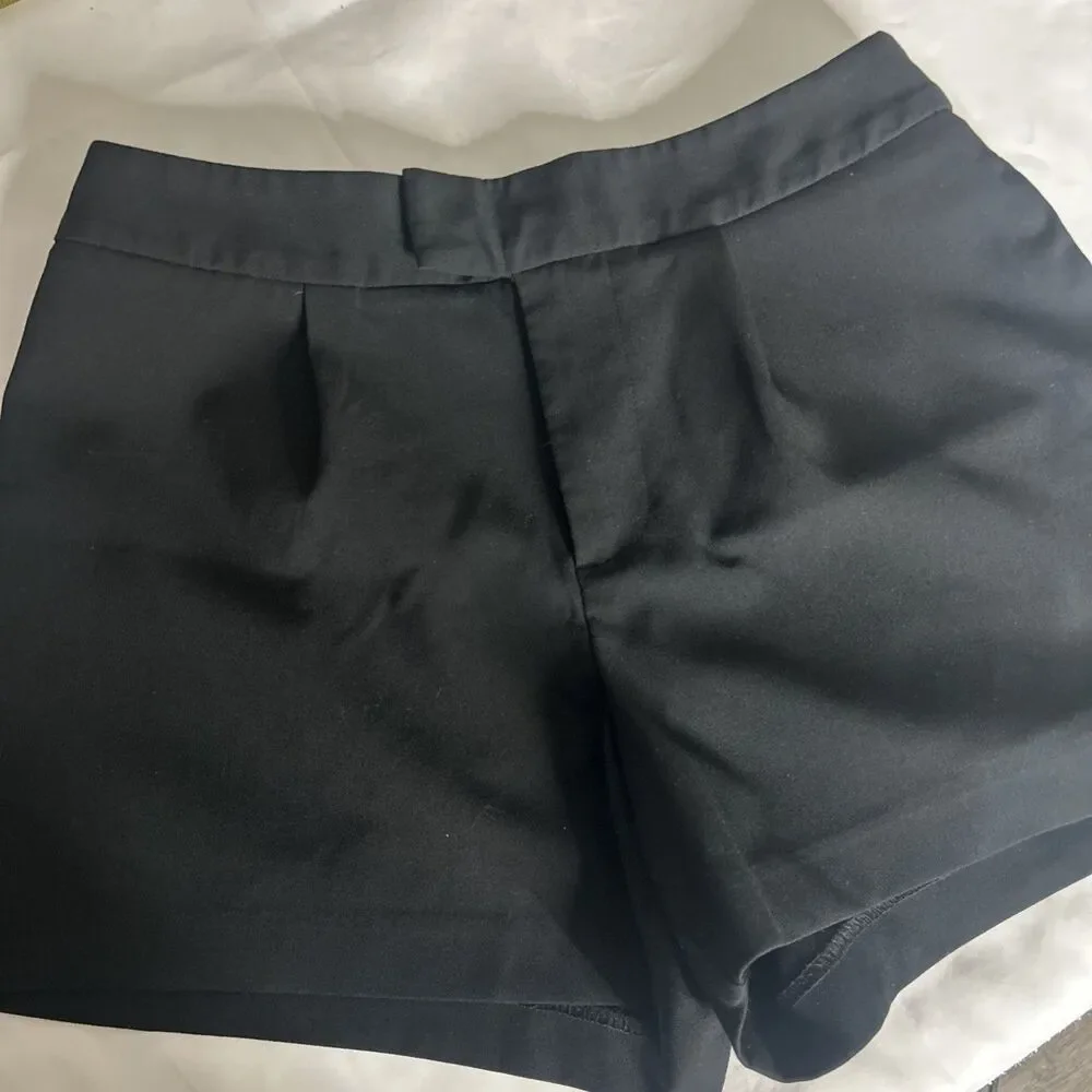 A New Day Dressy Black 3 Inch Shorts Size 10
